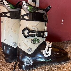 Salomon Black and Cream Ski Boots